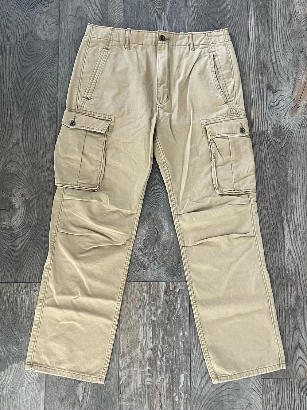 LEVI’S NWT Men’s Cargo 1 Pants Neutral Relaxed Fit 33 x 32 NEW